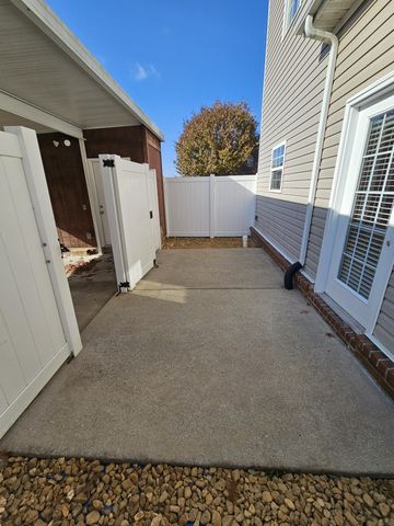 322 Rowlette Cir, Murfreesboro, TN 37127