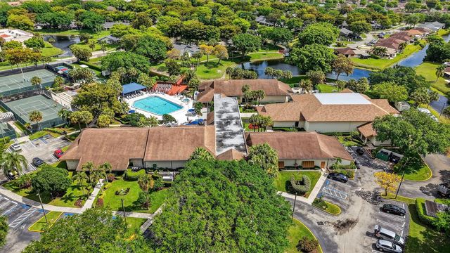 5155 Pine Drive, Boynton Beach, FL 33437