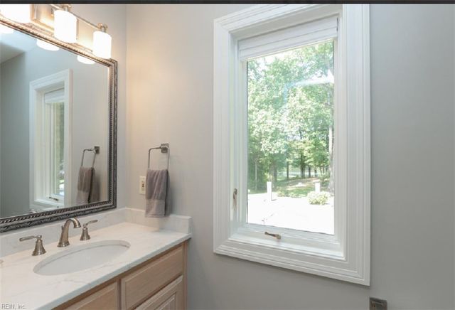 117 Winterview DR, Suffolk, VA 23434