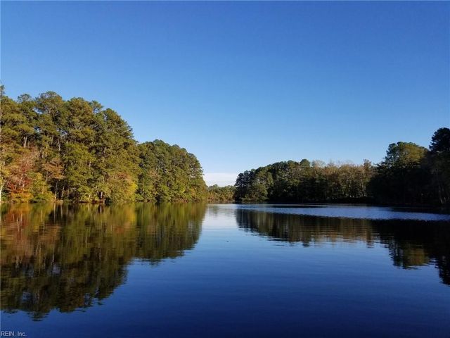 117 Winterview DR, Suffolk, VA 23434