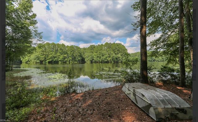 117 Winterview DR, Suffolk, VA 23434