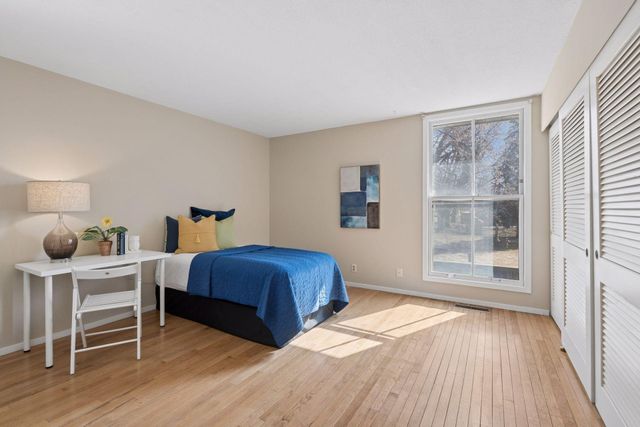 6433 Barrie Road, Edina, MN 55435