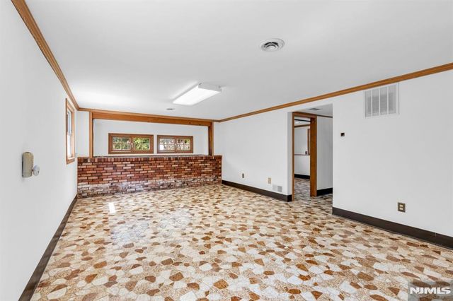 15 E Timber Lane, West Milford, NJ 07435