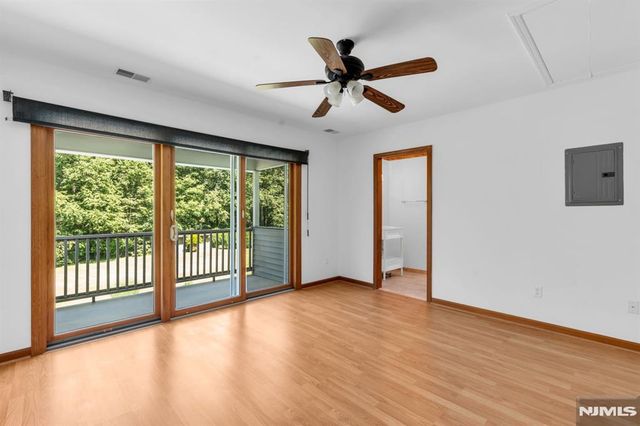 15 E Timber Lane, West Milford, NJ 07435