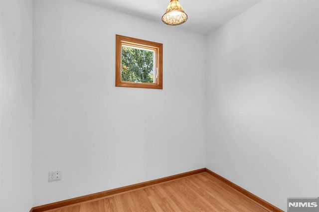 15 E Timber Lane, West Milford, NJ 07435