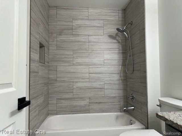 51810 LIONEL Lane, Chesterfield Township, MI 48051