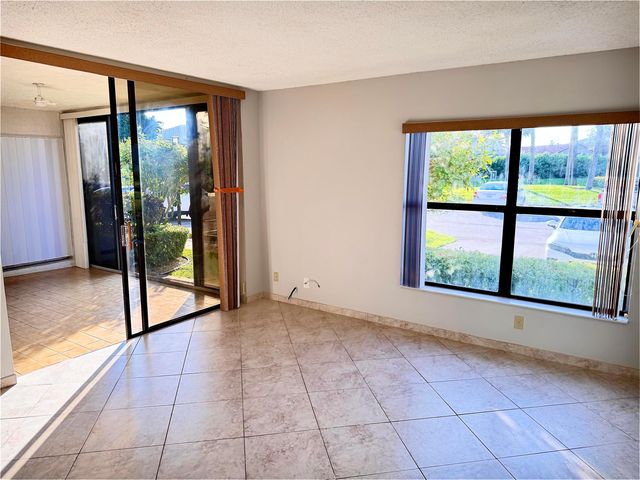 8657 Boca Glades Boulevard W C, Boca Raton, FL 33434
