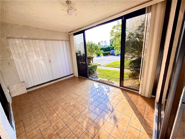 8657 Boca Glades Boulevard W C, Boca Raton, FL 33434