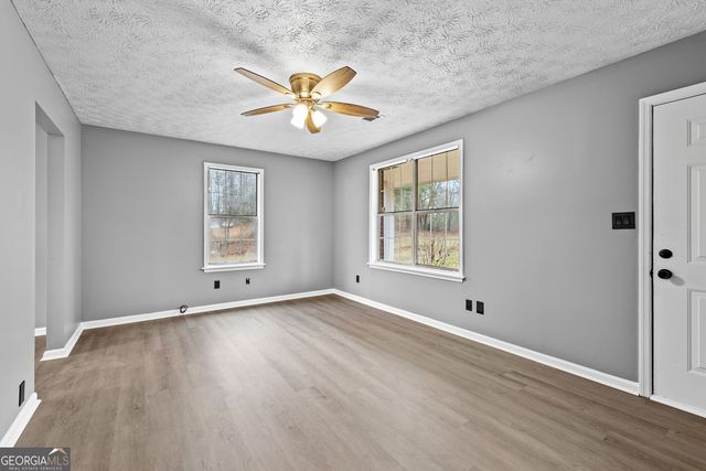 924 Polk Road, Moreland, GA 30259