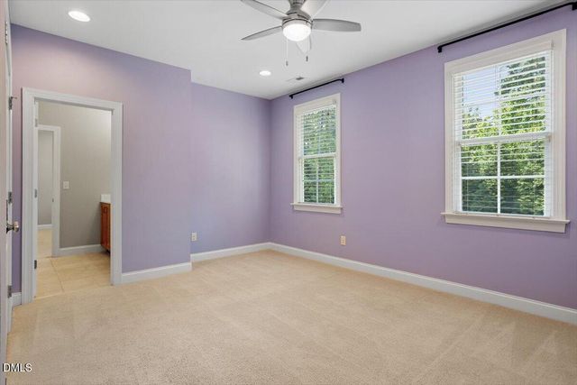 105 Beacon Hollow Place, Cary, NC 27519