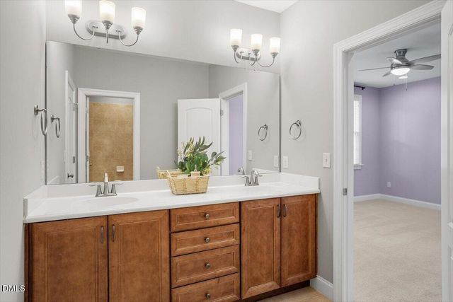 105 Beacon Hollow Place, Cary, NC 27519