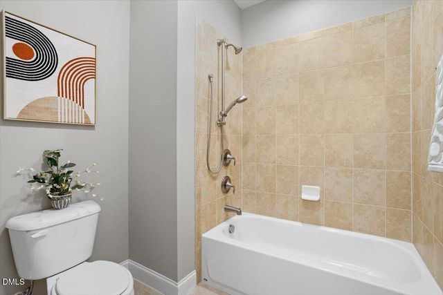 105 Beacon Hollow Place, Cary, NC 27519