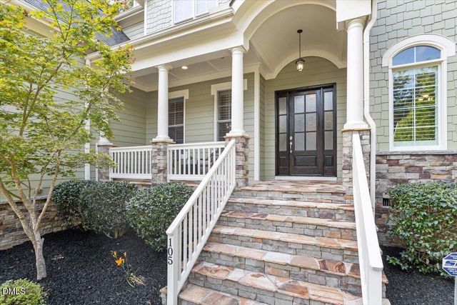 105 Beacon Hollow Place, Cary, NC 27519