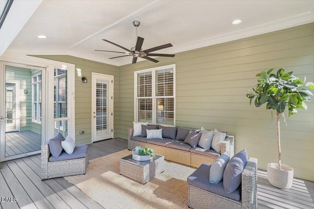 105 Beacon Hollow Place, Cary, NC 27519
