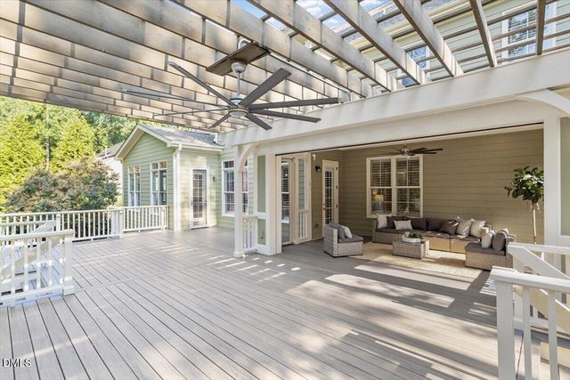 105 Beacon Hollow Place, Cary, NC 27519