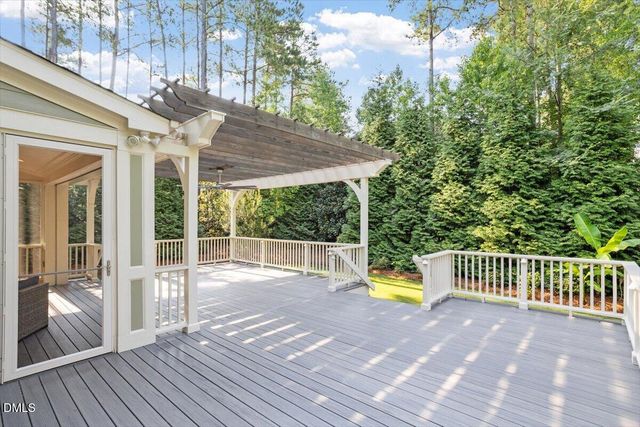 105 Beacon Hollow Place, Cary, NC 27519