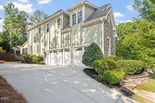 105 Beacon Hollow Place, Cary, NC 27519