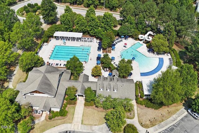105 Beacon Hollow Place, Cary, NC 27519