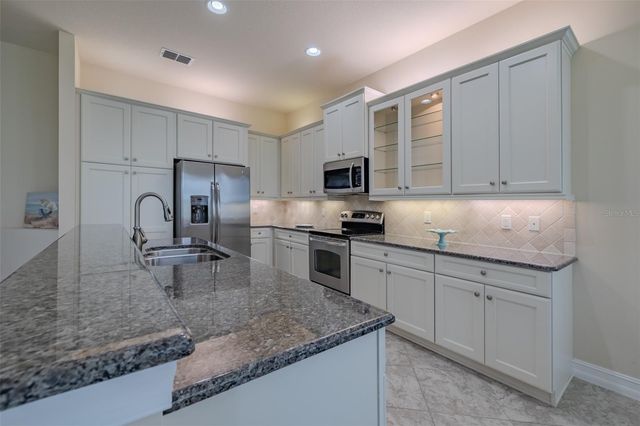 16020 GOLDEN LAKES DRIVE, Wimauma, FL 33598