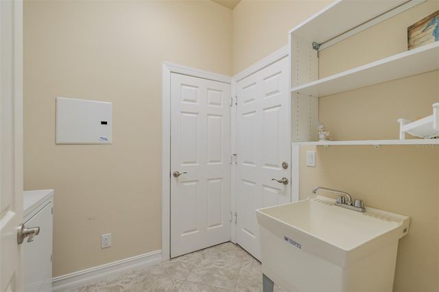 16020 GOLDEN LAKES DRIVE, Wimauma, FL 33598