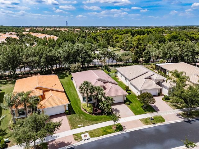 16020 GOLDEN LAKES DRIVE, Wimauma, FL 33598