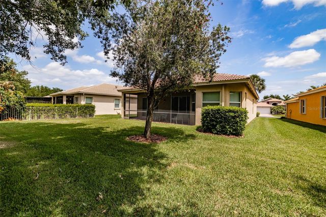 16020 GOLDEN LAKES DRIVE, Wimauma, FL 33598