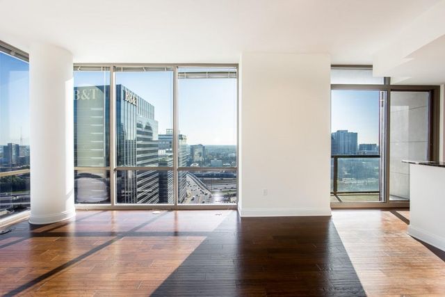 270 17th Street NW 2702, Atlanta, GA 30363