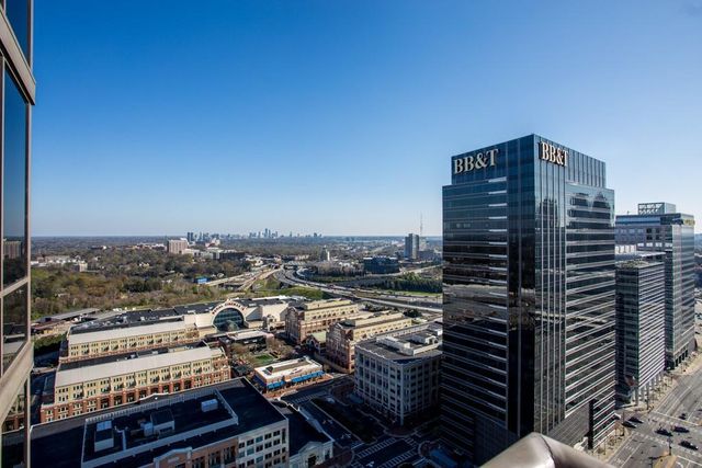 270 17th Street NW 2702, Atlanta, GA 30363