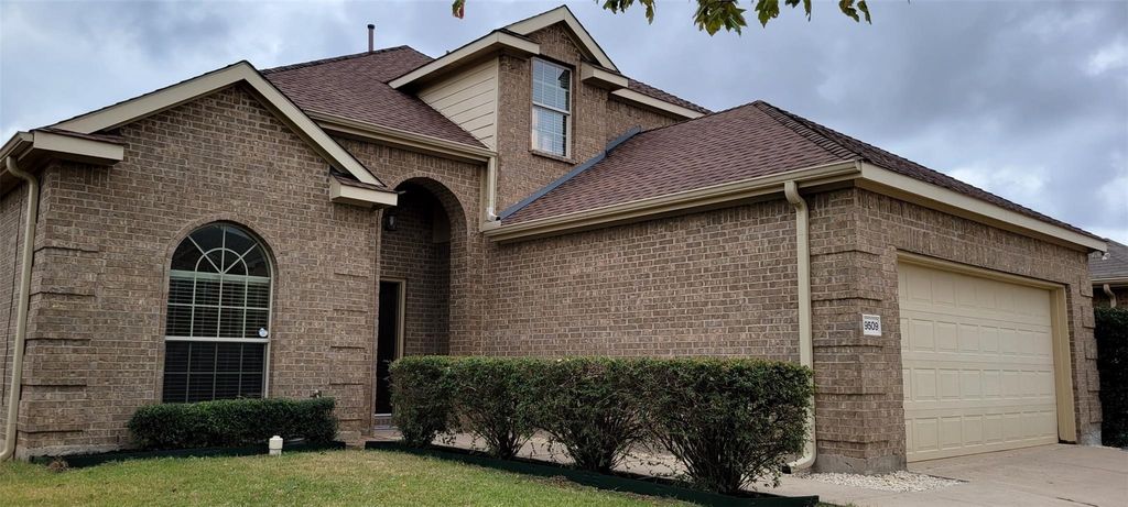 9509 Crooked Cat Drive, Mckinney, TX 75072