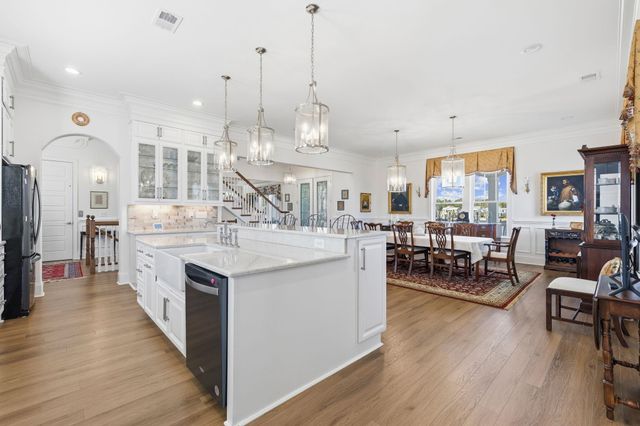 2001 Summer Rose Ln., Myrtle Beach, SC 29579