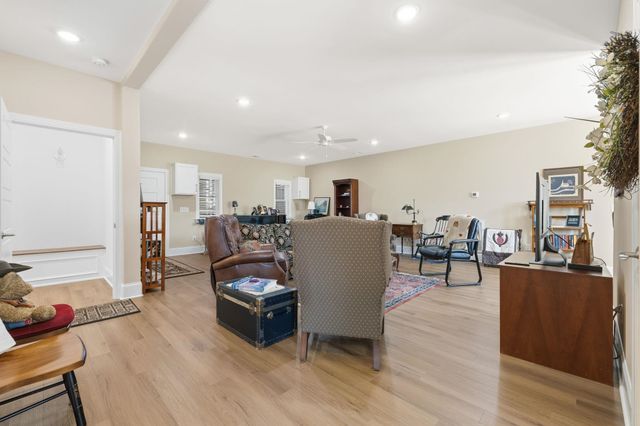 2001 Summer Rose Ln., Myrtle Beach, SC 29579