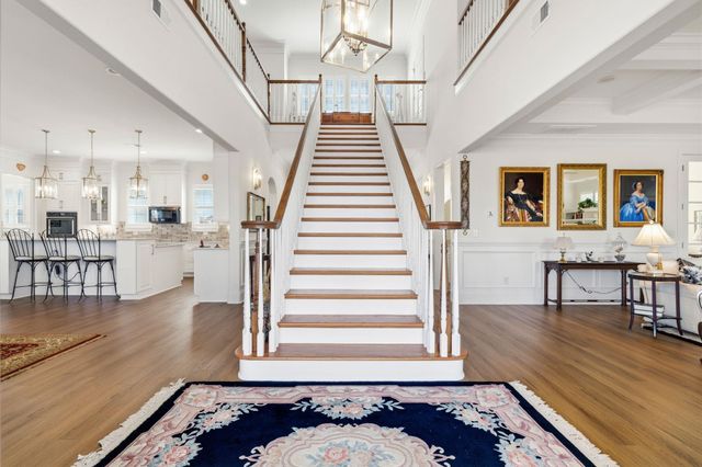 2001 Summer Rose Ln., Myrtle Beach, SC 29579