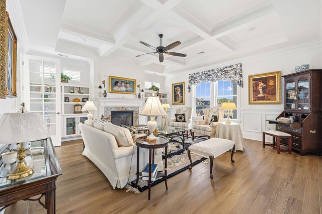 2001 Summer Rose Ln., Myrtle Beach, SC 29579