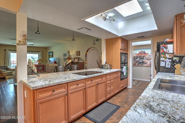 3355 S Calle Del Albano, Green Valley, AZ 85622