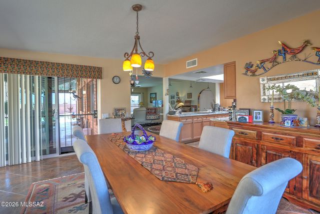 3355 S Calle Del Albano, Green Valley, AZ 85622