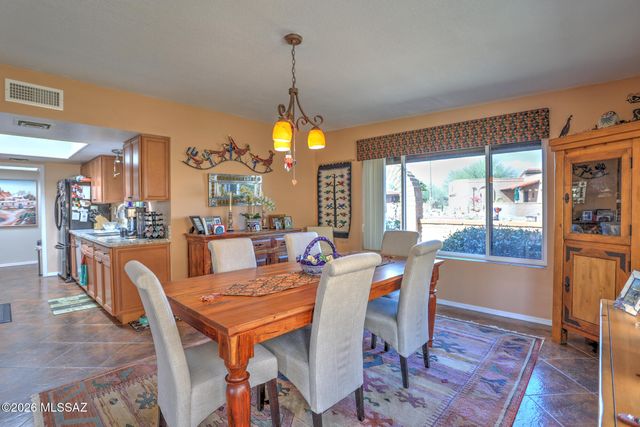 3355 S Calle Del Albano, Green Valley, AZ 85622