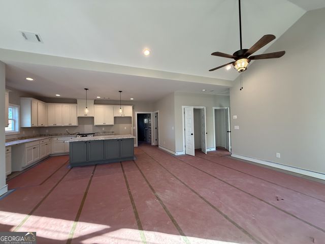 53 Hunts Ridge Drive, Cleveland, GA 30528