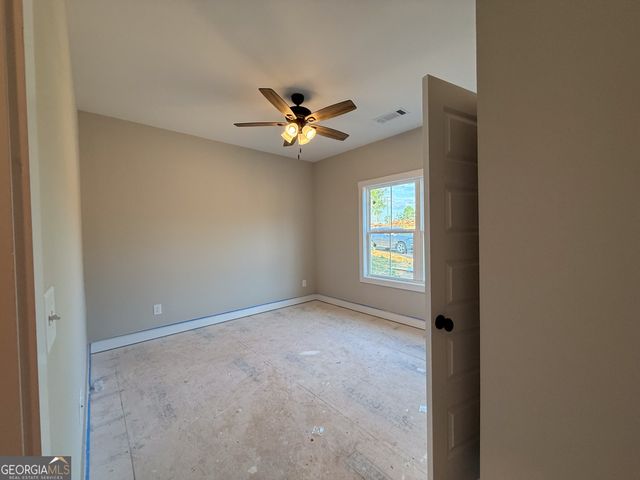 53 Hunts Ridge Drive, Cleveland, GA 30528