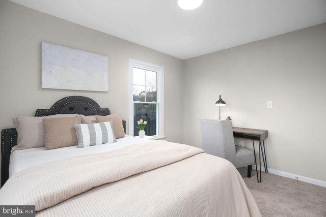 3 BRENTWOOD LN, Fredericksburg, VA 22405