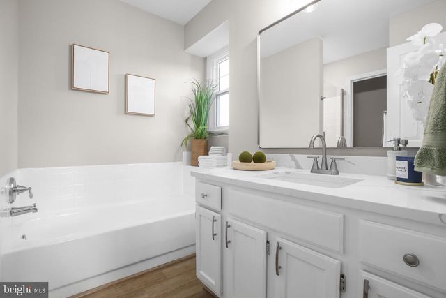 3 BRENTWOOD LN, Fredericksburg, VA 22405