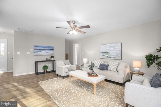 3 BRENTWOOD LN, Fredericksburg, VA 22405