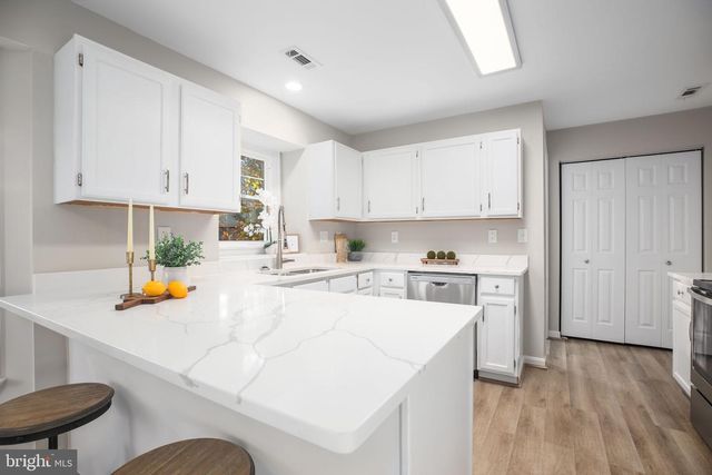 3 BRENTWOOD LN, Fredericksburg, VA 22405