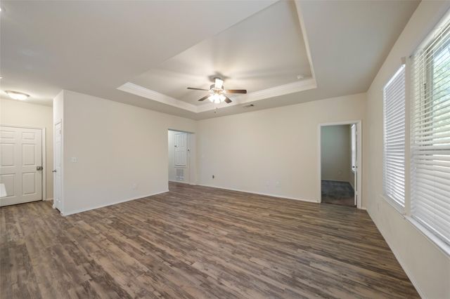 2055 Lost Timbers Drive, Conroe, TX 77304