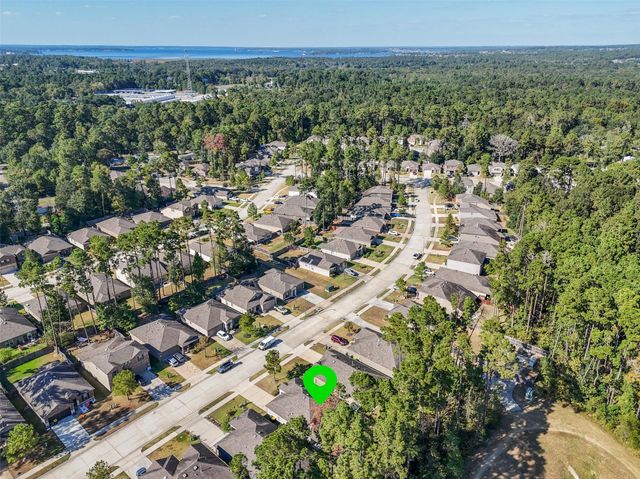 2055 Lost Timbers Drive, Conroe, TX 77304