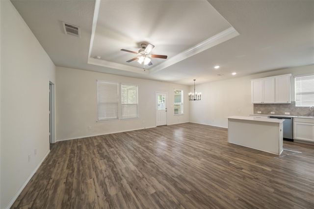 2055 Lost Timbers Drive, Conroe, TX 77304