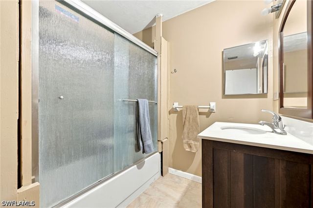2315 54th TER SW, Naples, FL 34116