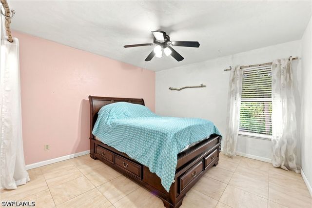 2315 54th TER SW, Naples, FL 34116