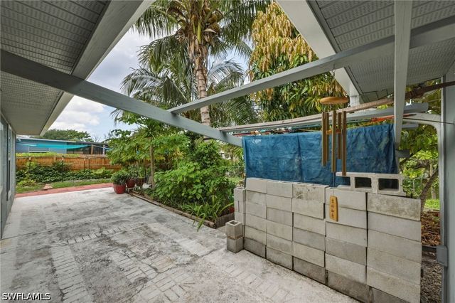 2315 54th TER SW, Naples, FL 34116