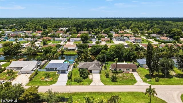 2315 54th TER SW, Naples, FL 34116