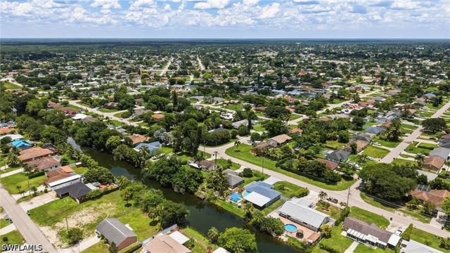 2315 54th TER SW, Naples, FL 34116